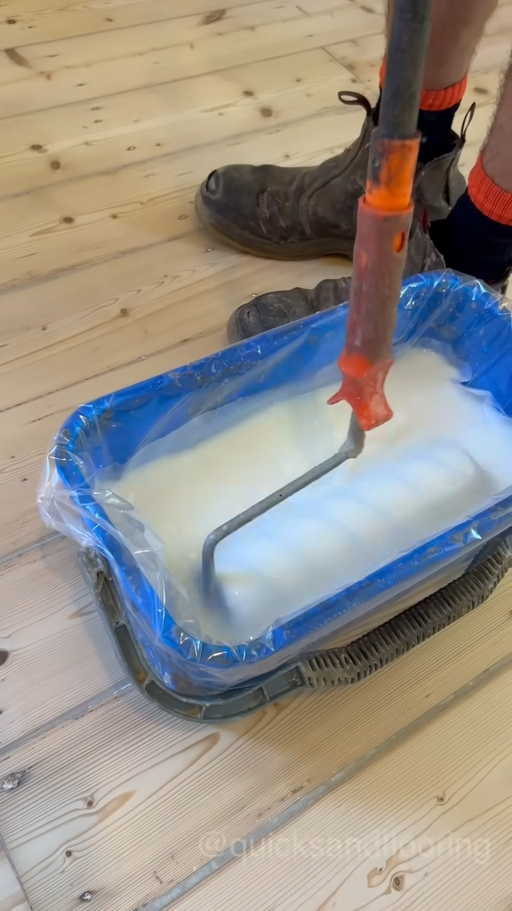 Water based varnish